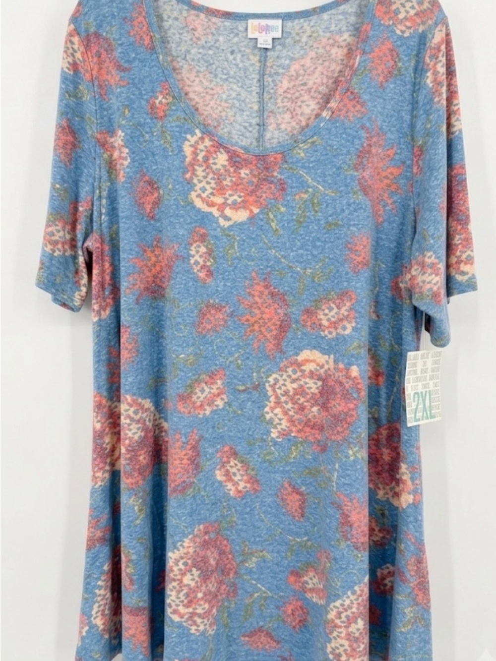 LuLaRoe Blue Floral Scoop Neck Women's Top - 2XL